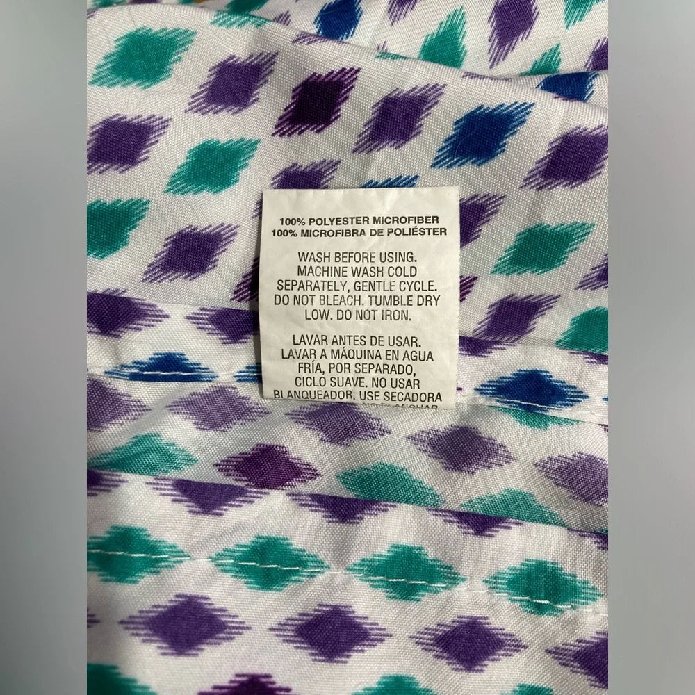 Twin sheet set in purple and teal diamond design